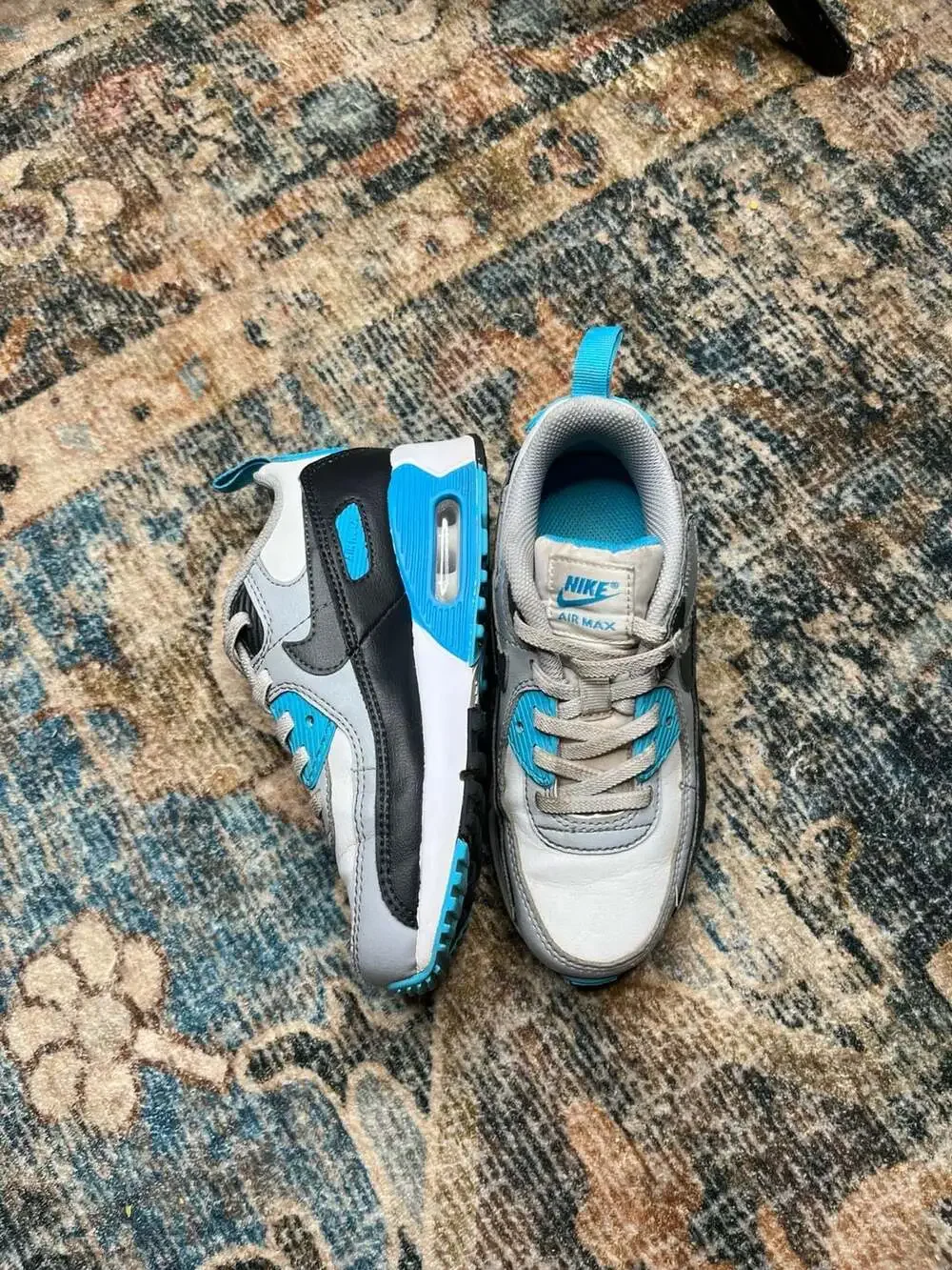 Nike Air Max 90 EasyOn Preschool Sneakers Platinum Tint/Blue Lightning/Wolf Grey